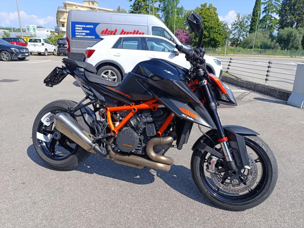 KTM 1290 Super Duke R (2020)