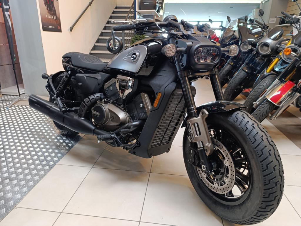 QJ Motor SRV 600 V (2025 – 26)