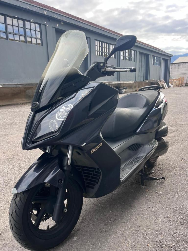 Kymco Downtown 300i ABS (2009 – 17)