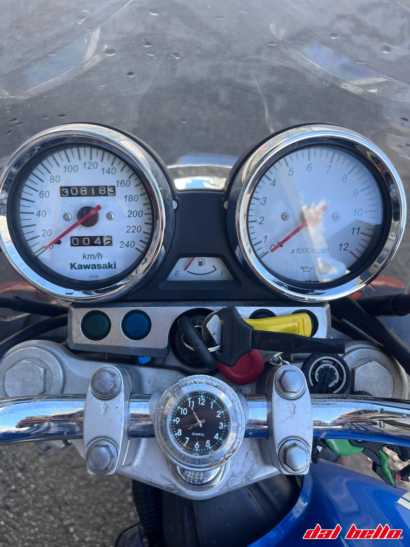 Kawasaki ZR-7 (2001 – 04)