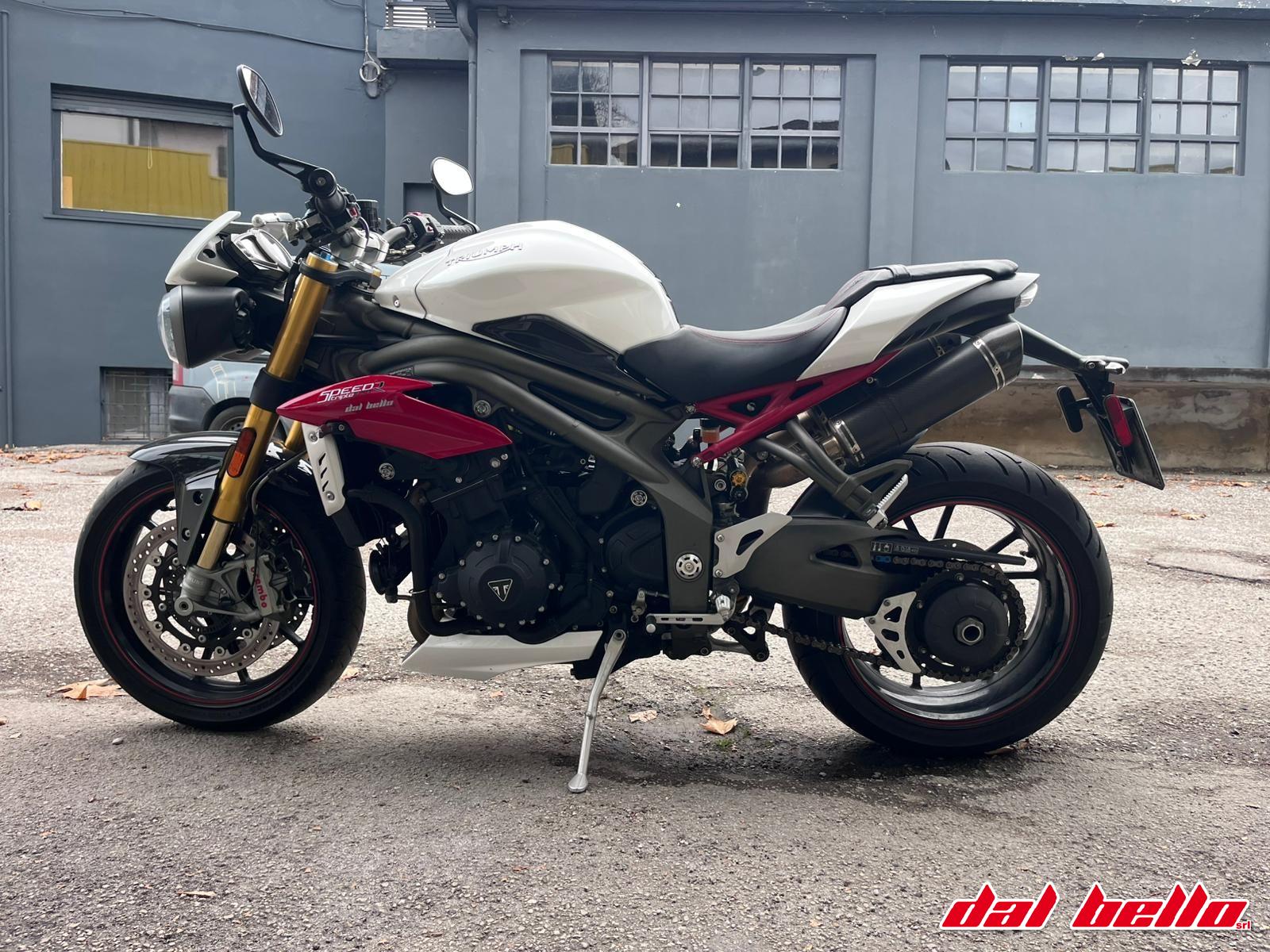 Triumph Speed Triple 1050 R ABS (2016 – 17)