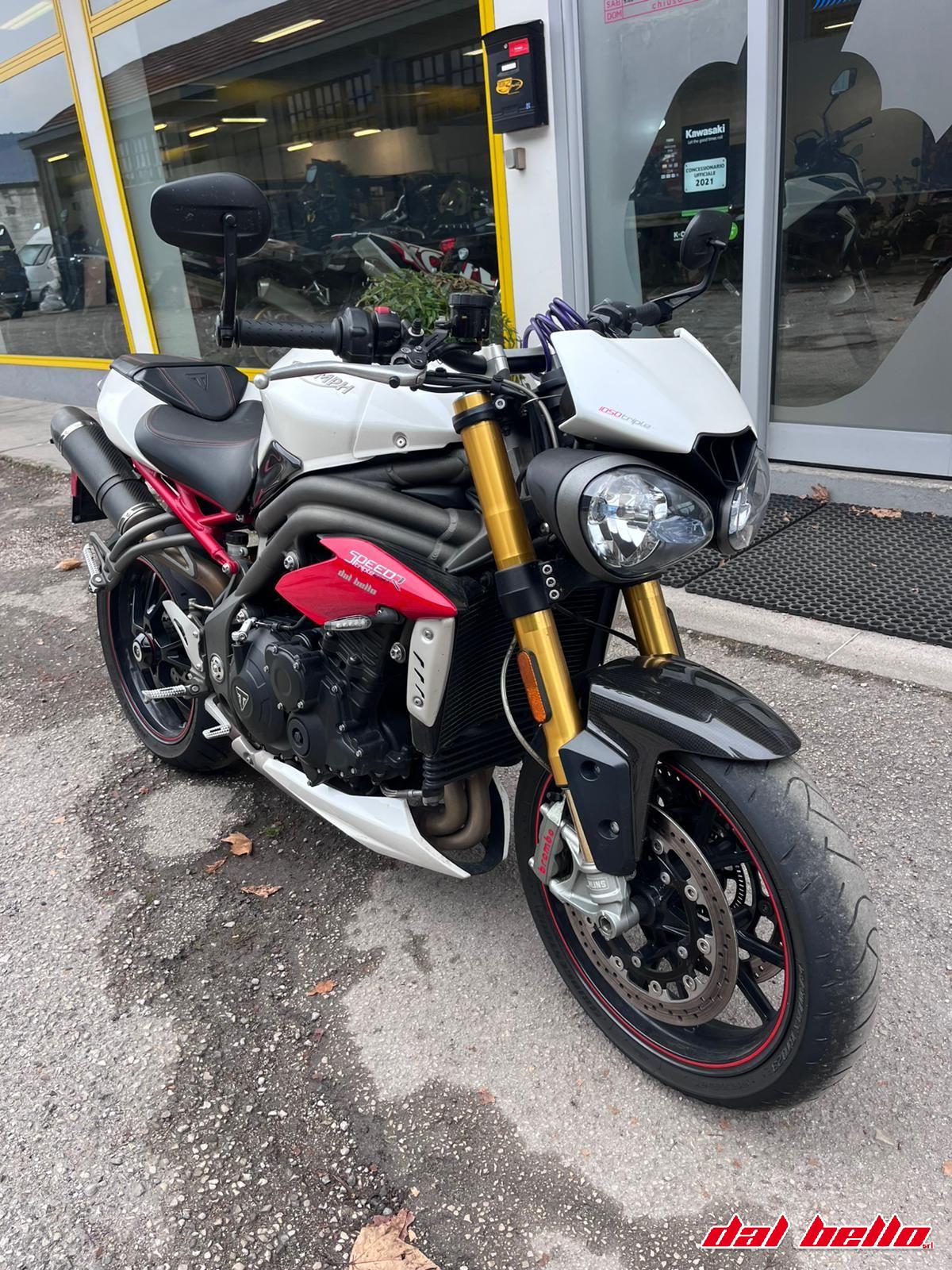 Triumph Speed Triple 1050 R ABS (2016 – 17)