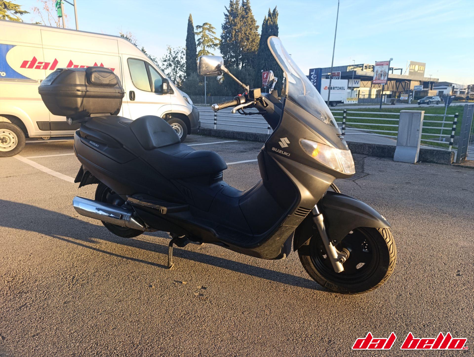 Suzuki Burgman AN 400 (1999 – 00)