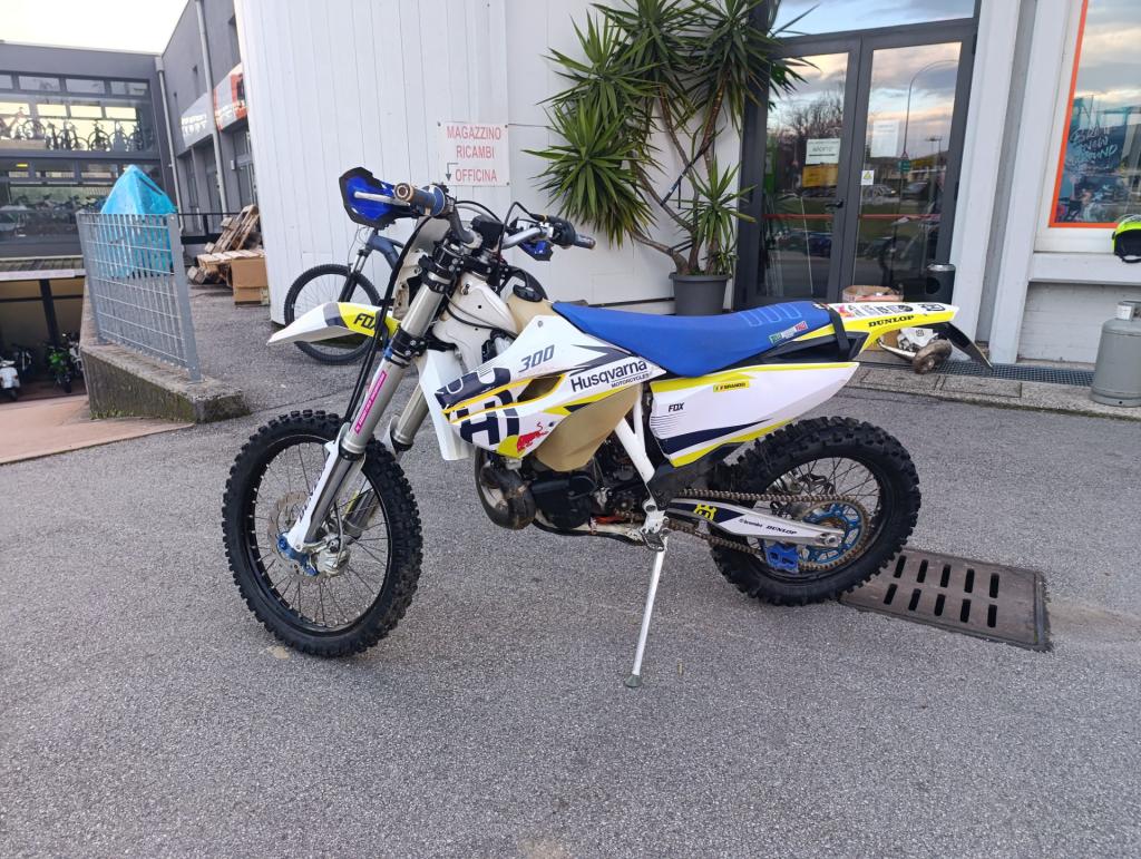 Husqvarna TE 300 (2016)