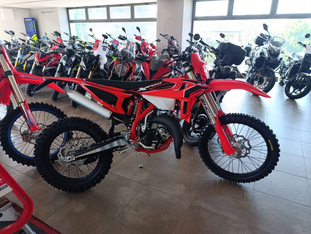 Betamotor RR X-PRO 125 2T Enduro (2027)