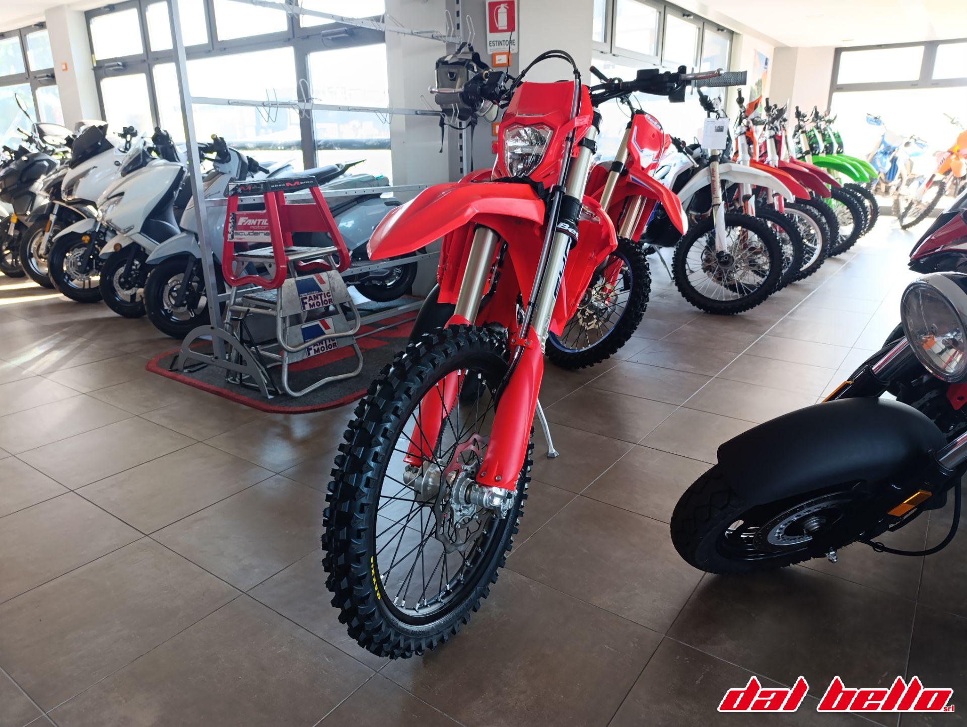 Betamotor RR X-PRO 125 2T Enduro (2027)